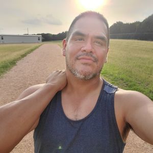 Meet your Posher, Mikhael